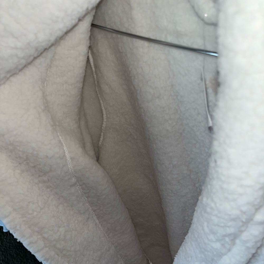 Plush Bath Robe - Picture 7 of 8